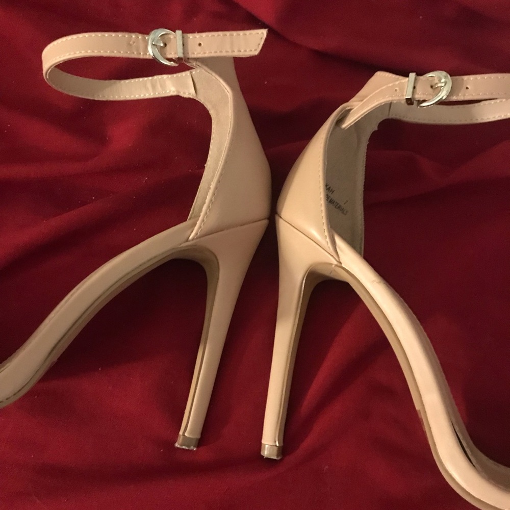 Prefect nude heels - Picture 5 of 8